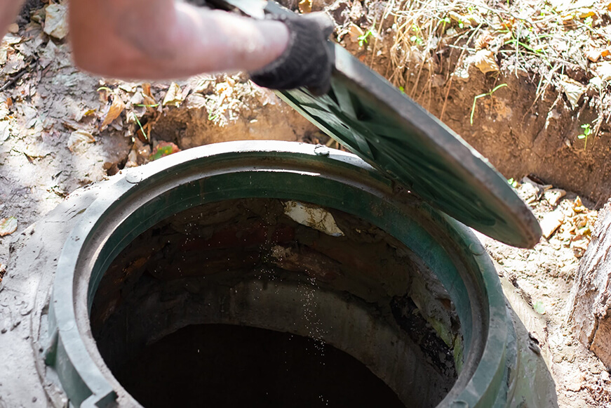 Lifting a Septic Tank's Riser Lid